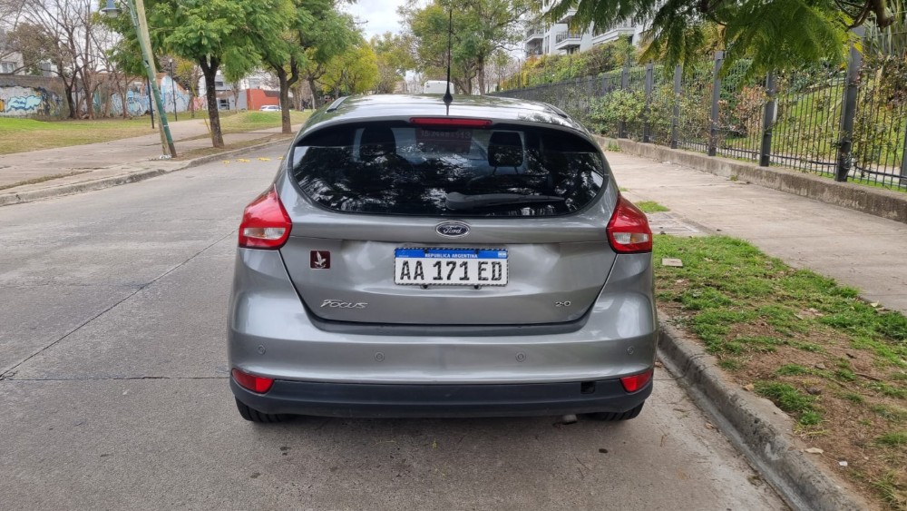 Ford Focus Se Plus Aut Cuero-Techo 5 Pts — foto 10